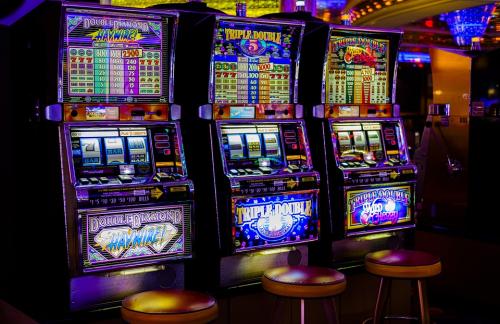 Azimut Casino дает выгодные условия для игры на реальные деньги