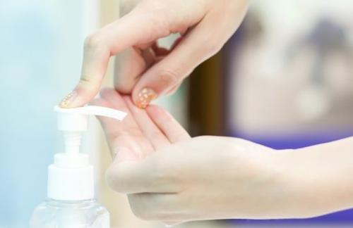 Медики рассказали, почему не стоит пользоваться антибактериальным мылом
