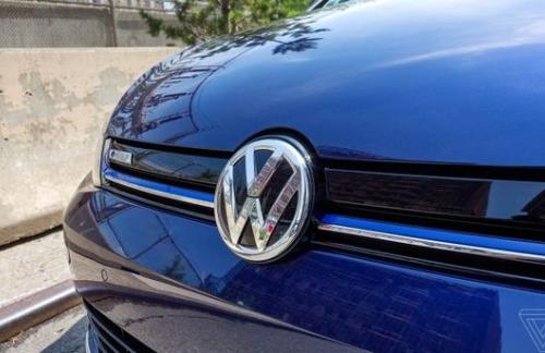 Автомобилями Volkswagen можно будет управлять с iPhone