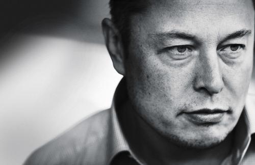 Tesla снова терпит серьёзные убытки