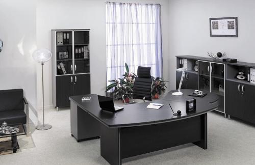 Рекомендации по выбору офисной мебели для сотрудников и руководителя