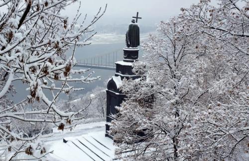 Погода в Украине на понедельник: ожидается снежный день