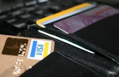 Новый вид мошенничества с банковскими картами: ПИН-код можно украсть на расстоянии